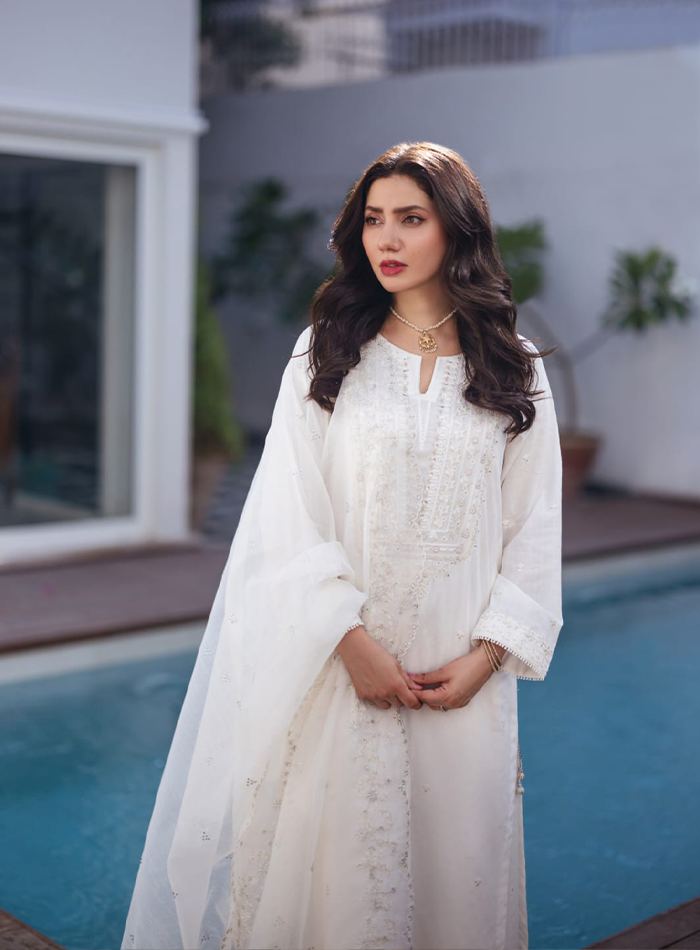 Dua Set – M By Mahira